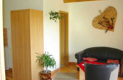 Groeichsen Apartment | Falks Apartment - Apartments on the Forellenhof