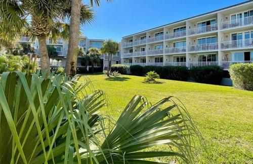 Tybee Island Condo | Fall Flash Sale at Beachside Colony Resort, Colony Suites best value offered 1/1