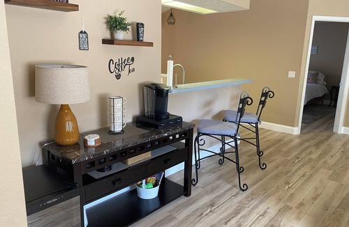 North Port House | FALL SPECIAL 15% off through December! FULLY FURNISHED,COZY COTTAGE