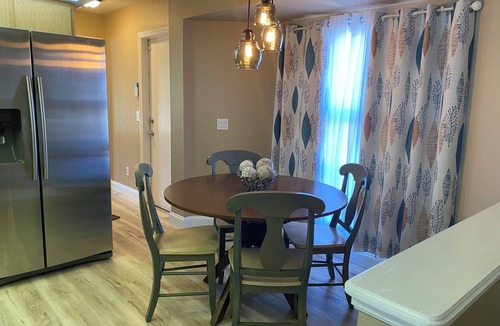 North Port House | FALL SPECIAL 15% off through December! FULLY FURNISHED,COZY COTTAGE