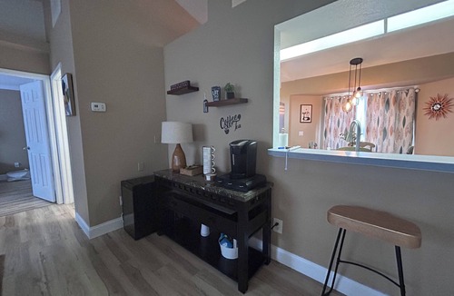 North Port House | FALL SPECIAL 15% off through December! FULLY FURNISHED,COZY COTTAGE