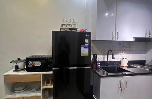 Highway Hills Hotel | Fame Residences