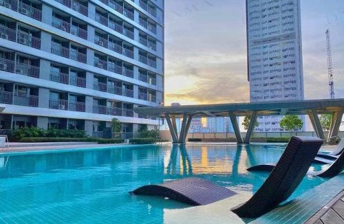 Highway Hills Hotel | Fame Residences Tower 2