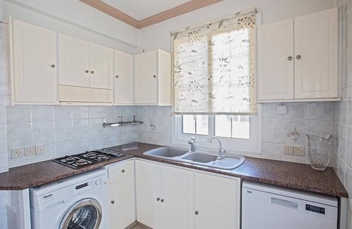 Paralimni House | Familienvilla in Paralimni mit spektakulärer Aussicht by Interhome