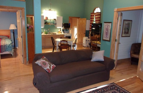 Petoskey House | Family and Friends 4 Bedroom Newer Vacation Home