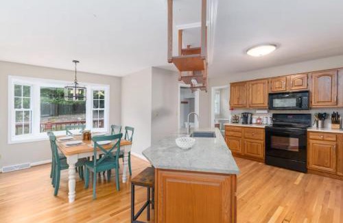 Faber House | Family and Pet Friendly Retreat with Sauna, Firepit, Pond Views Near Route 151 Wineries