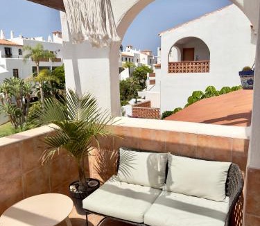 Complejo turistico Amarilla Golf Apartment | Family apartament Fairways Club