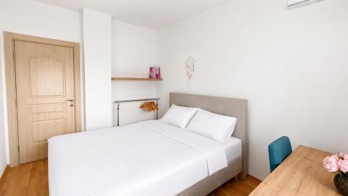 Podmaine Apartment | Family Apartment Free Parking Self Check-in