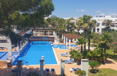 Cala d'Or Apartment | Family apartment near Cala d’Or. Private complex with pool/jacuzzi+cafe/bar
