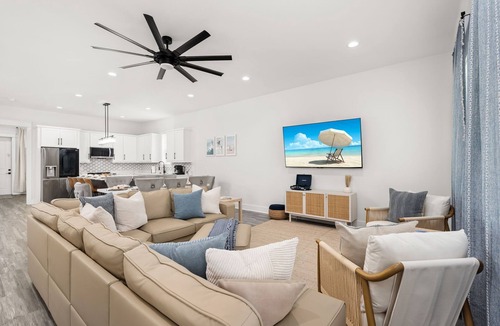 Bahama Beach House | Family Beach Home with Private Heated Pool 4BR Walk to Beach Sleeps 12