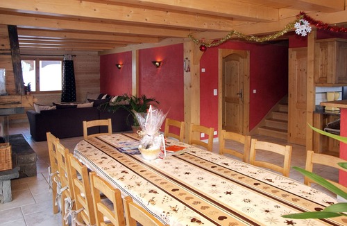Le Chinaillon Ski Chalet | Family chalet, 5 bedrooms, hammam, fireplace, near slopes