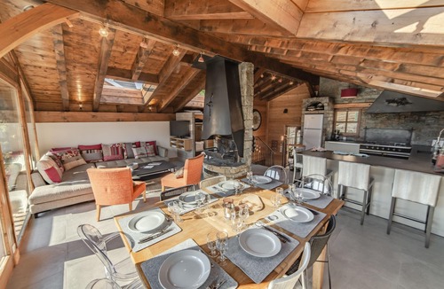 Meribel Ski Chalet | FAMILY CHALET MERIBEL 1600