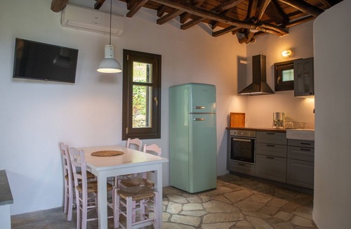 Zagora-Mouresi Cottage | Family Country House