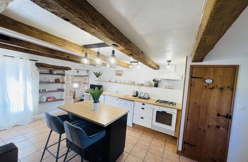 La Chapelle-Pouilloux House | Family friendly gîte set in idyllic countryside w/games barn + 12x6m pool