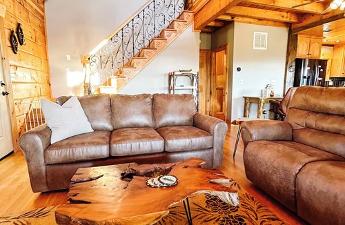 Purlear Cabin | Family Friendly 3 Bear Cubs Cabin-Buck Mtn-EV Charger,AC,Views