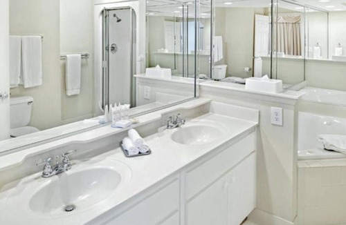 Berkeley Resort | Family Friendly 4 Bedroom Suite @ Greenspring Vacation Resort