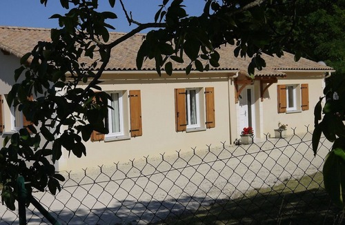 Orival House | Family Friendly Accommodation With Private Heated Pool and Lovely Views