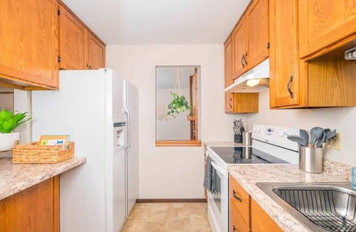 Appleton House | Family-Friendly Home 2 Min to Grocery & Highway