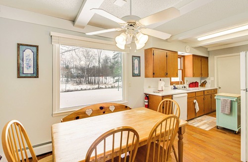Pine River Cottage | Family-friendly Home w/Fire Pit in Pine River