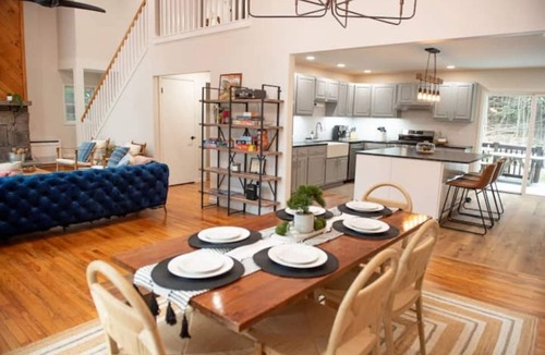 Highmount House | Family Friendly Mountain Retreat: Grill, Cabana, Hot Tub, Play set, Fire pit