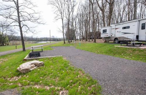 Rural Hill RV Rental | Family Friendly Pull-Through Campsite on 180 Acre Family Farm - Near Nashville!
