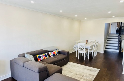 Humber Summit House | Family- Friendly Space Available