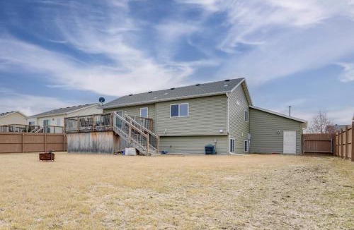 Moorhead House | Family Friendly! Spacious Moorhead Haven w/Yard