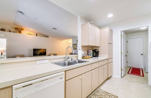 Spring Hill House | Family-Friendly Spring Hill Vacation Home w/Lanai