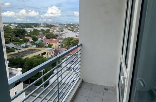 Mandurriao Condo | Family-Friendly Stay at One Madison Tower