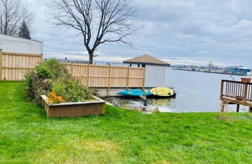 Central Square House | Family friendly home on Oneida lake with dock