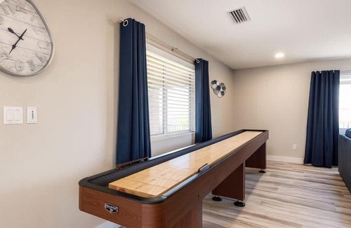 Lake Havasu City Villa | Family Friendly 6 BR Compound Near Windsor Ramp