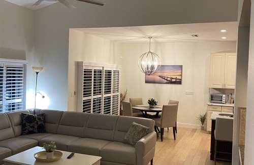 Naples House | Family friendly