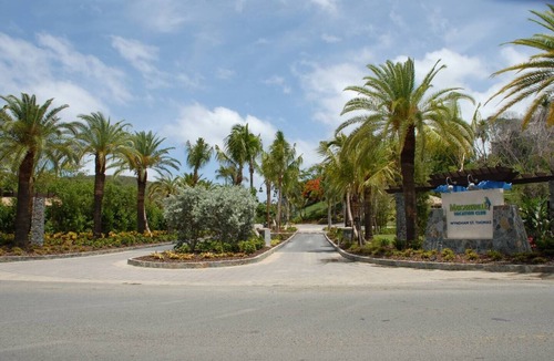 Frydendal Villa | Family friendly Villa footsteps from beach