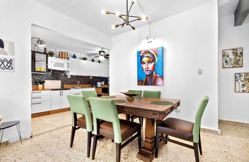 Cangrejo Arriba House | Family Fun/5 Min Airport & Beach/Jacuzzi, BBQ/Kids Pool,Ping Pong/Solar Panels