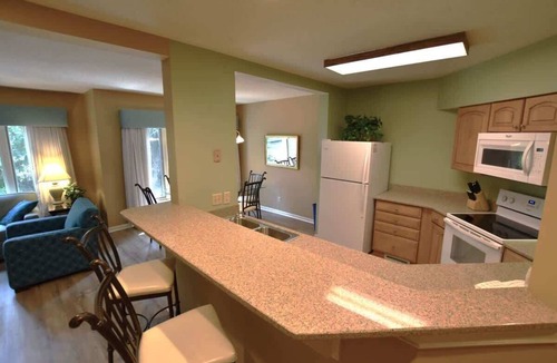 Shipyard Plantation Apartment | Family Hilton Head Getaway, Pool, Beach Access, Sleeps 6