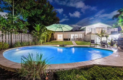 Lauderdale Isles Villa | Family Holidays in the Sun - 20 Mins to Miami - 10 mins to FLL beaches