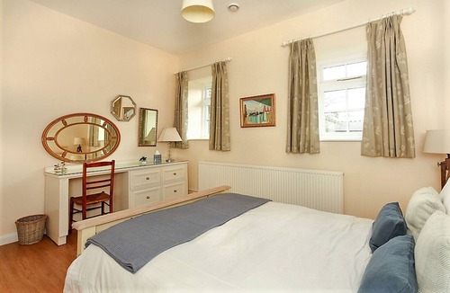Bicester Cottage | Family home-from-home cottage on working estate
