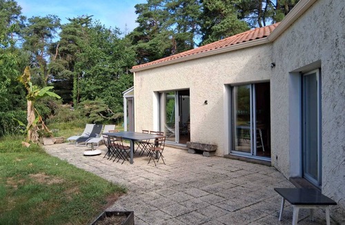 Vertou House | Family home in the heart of the Nantes vineyards