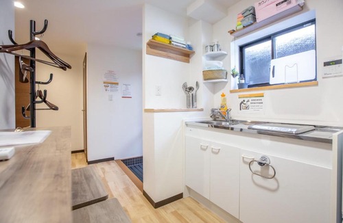 Tanimachi Apartment | Family Home Karahori House