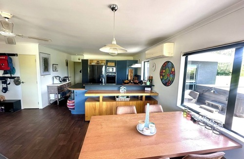 Patons Rock House | Family Home on Golden Bay Farm — Peaceful, Kid-Friendly Stay