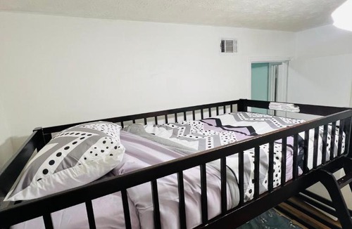 Centerville House | Family house for Christian 2012