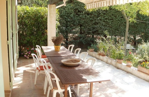 Pertuis House | Family house in the Luberon with large garden and pool