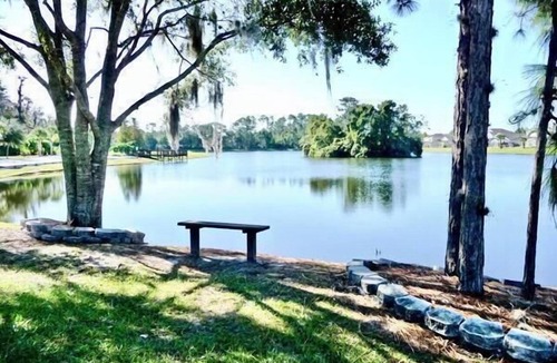 Lake Berkley House | Family House /Pool Heat/ 5 Beds/Game Room, Lake view, & Disney at 8 miles
