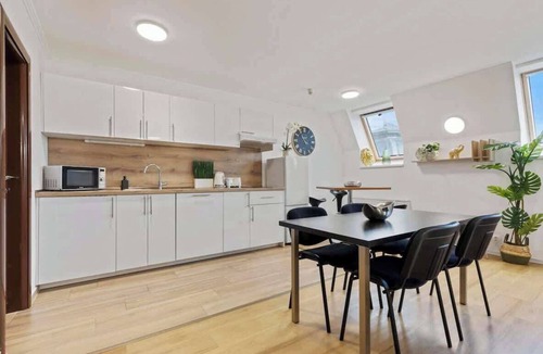 Old Town Apartment | Family Hub in Centre