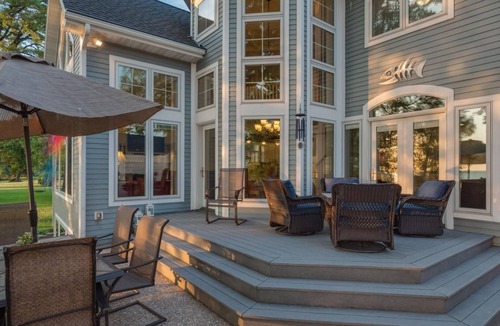 Chilton House | Family lake retreat w/hot tub! Amazing sunsets!