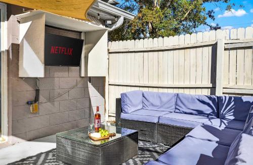 Sun Bay South House | Family Putting Green Oasis BBQ Cornhole Heated Pool