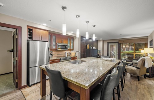 Regional District of Nanaimo Condo | Family Resort Condo Next to Hot Tub! *Stay 3+ Nights for Discounted Rates*