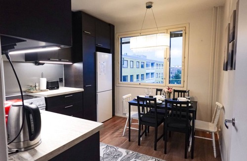 Vantaa Apartment | Family Retreat Near Train & Kuusijärvi Lake