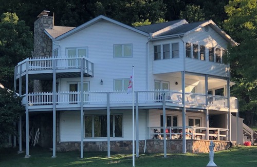 Rocky Mount House | Family reunion at Lake of the Ozarks Eagle Point 🦅 Rocky Mount Missouri
