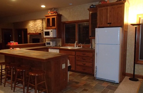 Monument House | Family Reunions & Retreats - Sleeps 24, 40-Acres near Air Force Academy